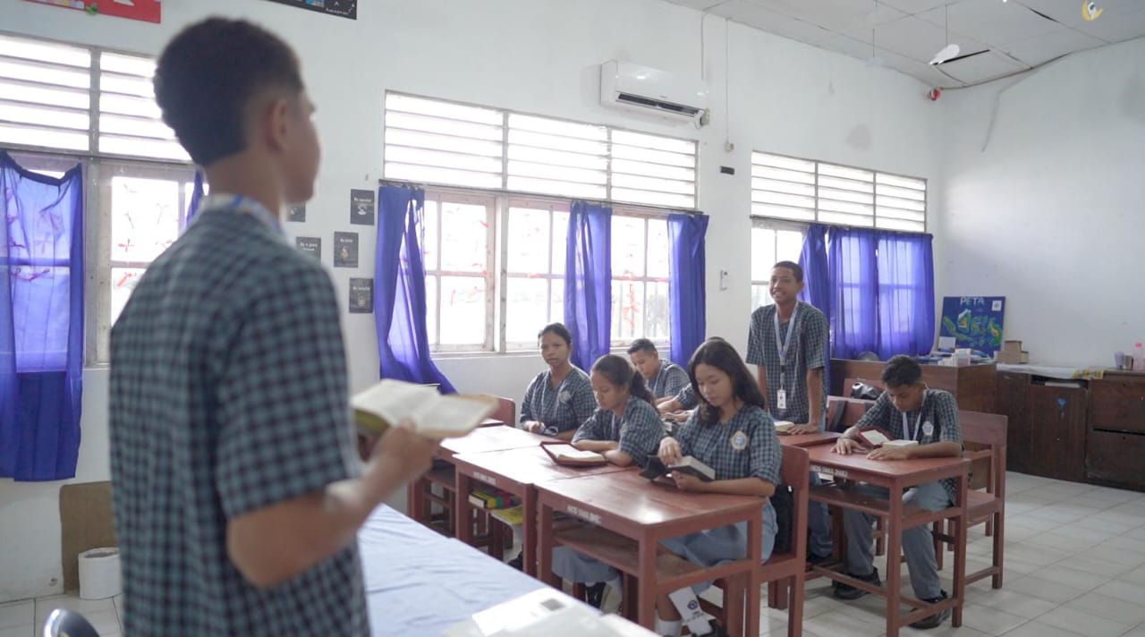 Siswa SMA Rehoboth